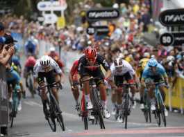 Caleb Ewan vence segunda etapa do Tour Down Under