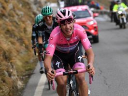 João Almeida perde a rosa e cai para quinto, Wilco Kelderman novo líder do Giro