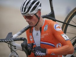 Mathieu van der Poel sagra-se campeão do mundo de ciclocrosse pela quarta vez