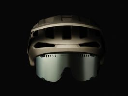 POC lança o novo capacete Kortal Race Mips e os óculos Devour