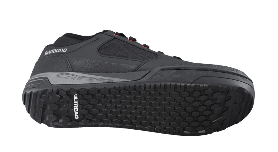 Sapatos Shimano De Gravity Melhorados Com O Novo Composto Ultread | Os Novos Modelos Shimano Gr903 Com Tração Melhorada, Além Dos Novos Modelos All-Mountain (Am903 E Am503) E Touring (Et7 E Mt502).