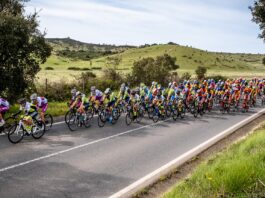 Agenda de Ciclismo Pelotão ibérico de juniores comemora a Páscoa em Loulé