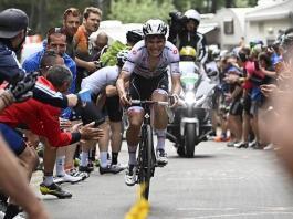 João Almeida testou positivo à covid-19 e abandona o Giro d’Italia antes do início da 18.ª etapa