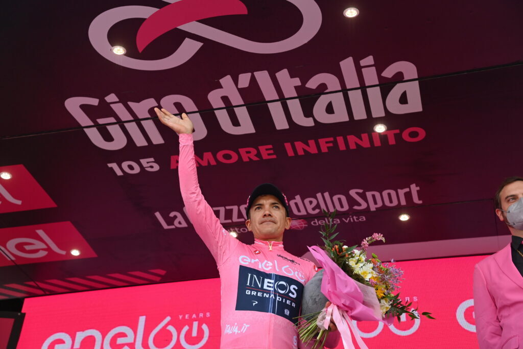 Santiago Buitrago vence a 17ª etapa do Giro, João Almeida cai para 4º da geral