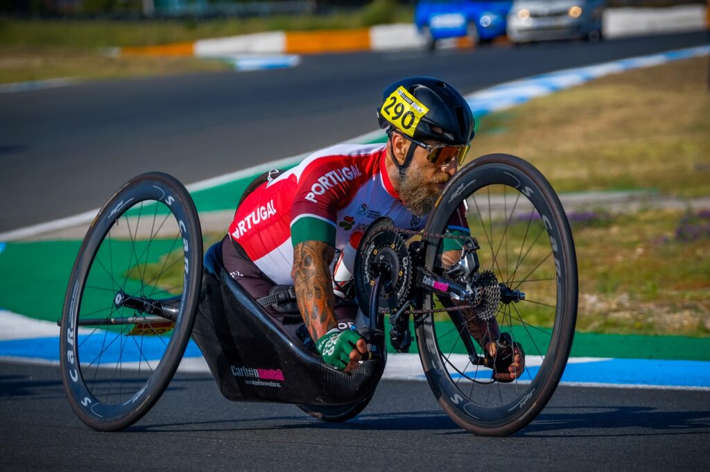 Luís Costa vence corrida da Taça do Mundo de Paraciclismo