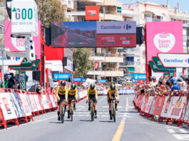 Jumbo-Visma vence 'crono' e Anna Henderson é a primeira líder da Vuelta feminina