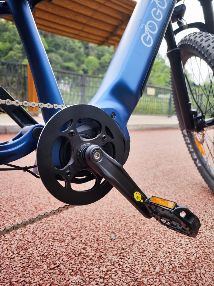 Torne as suas deslocações mais confortáveis com a bicicleta elétrica Gogobest GM27