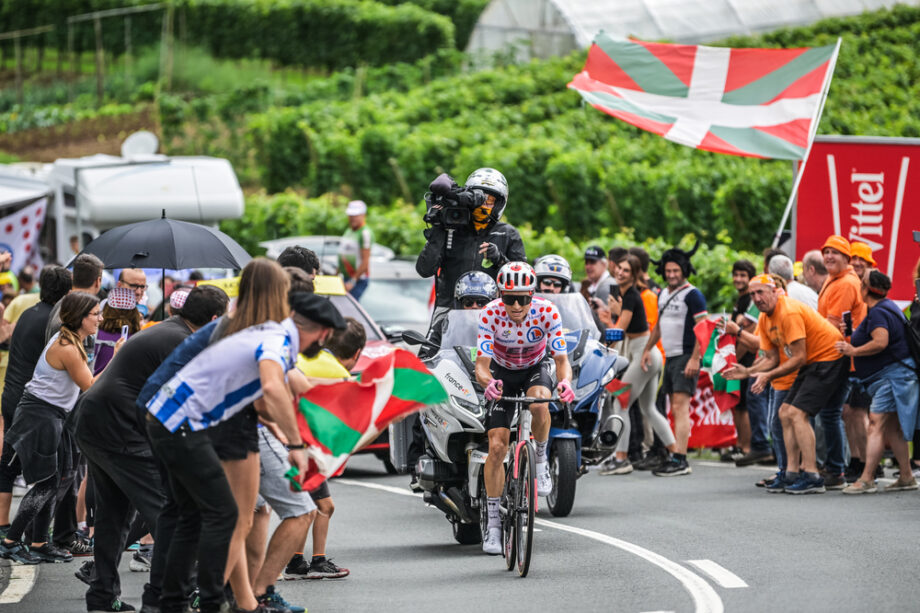 Victor Lafay vence a segunda etapa, Tadej Pogacar sobe a segundo da geral do Tour de France