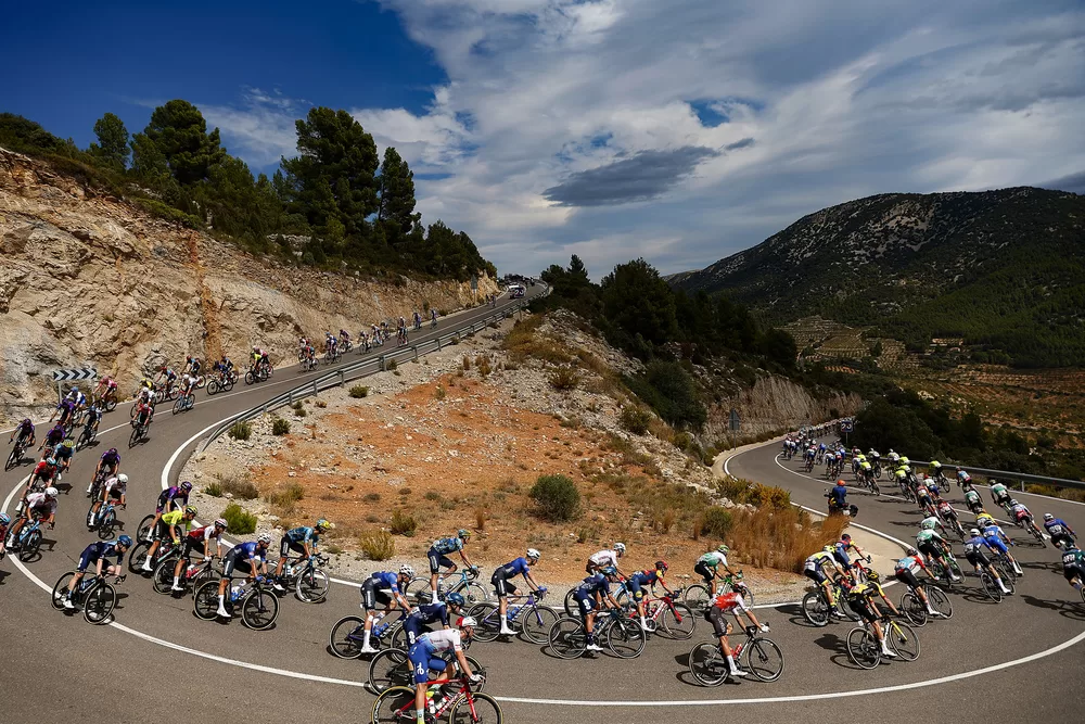 Kaden Groves ‘bisa’ na Vuelta, Remco Evenepoel reforça liderança