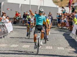 Pablo Lospitao vence em Manteigas, mas Daniel Tenorio segura vantagem na Volta a Portugal de Juniores