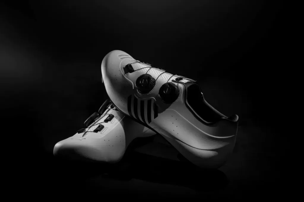 Novos sapatos de ciclismo da Siroko