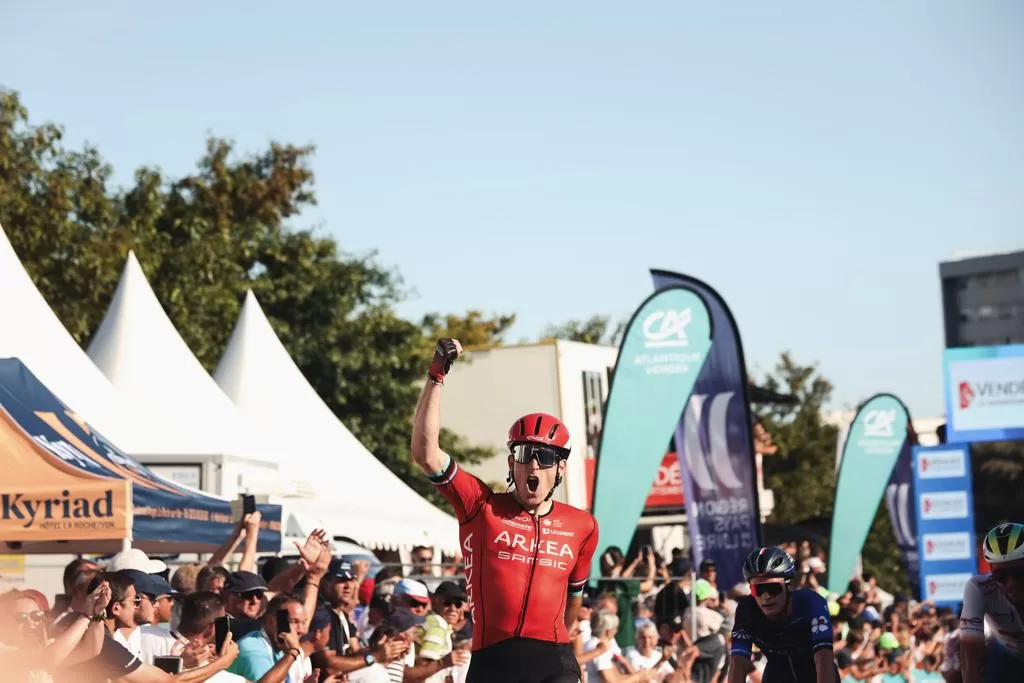 Arnaud Démare vence Tour de Vendée na despedida de Peter Sagan